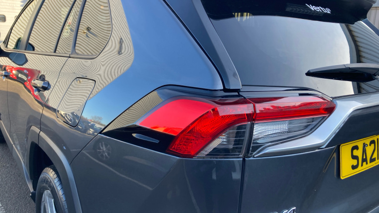 Toyota RAV4 2.5 VVT-i Hybrid Design 5dr CVT 2WD Hybrid Estate